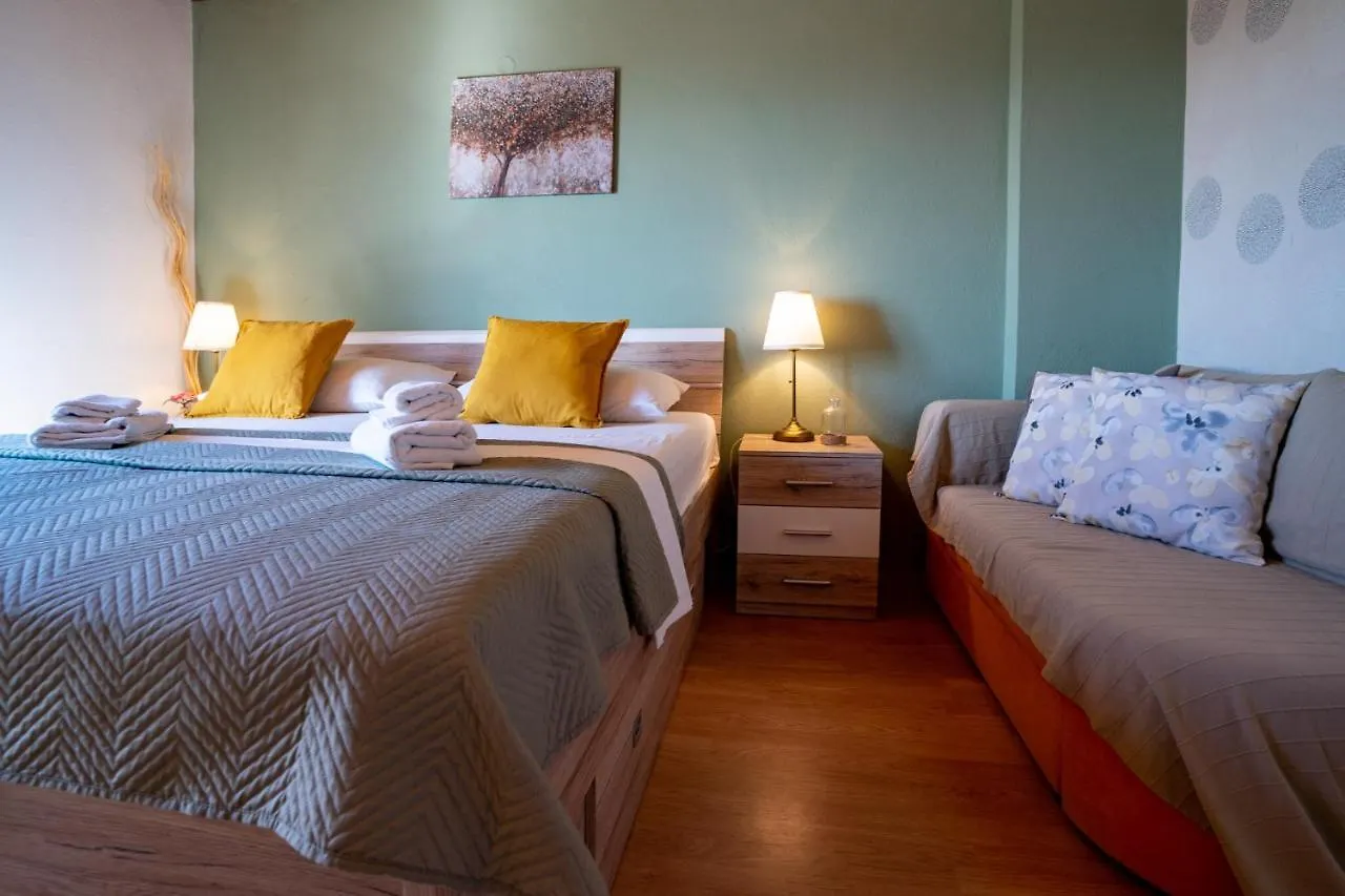 Apartments Nada Banjol