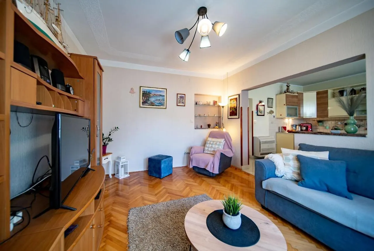 Apartments Nada Banjol Croatia