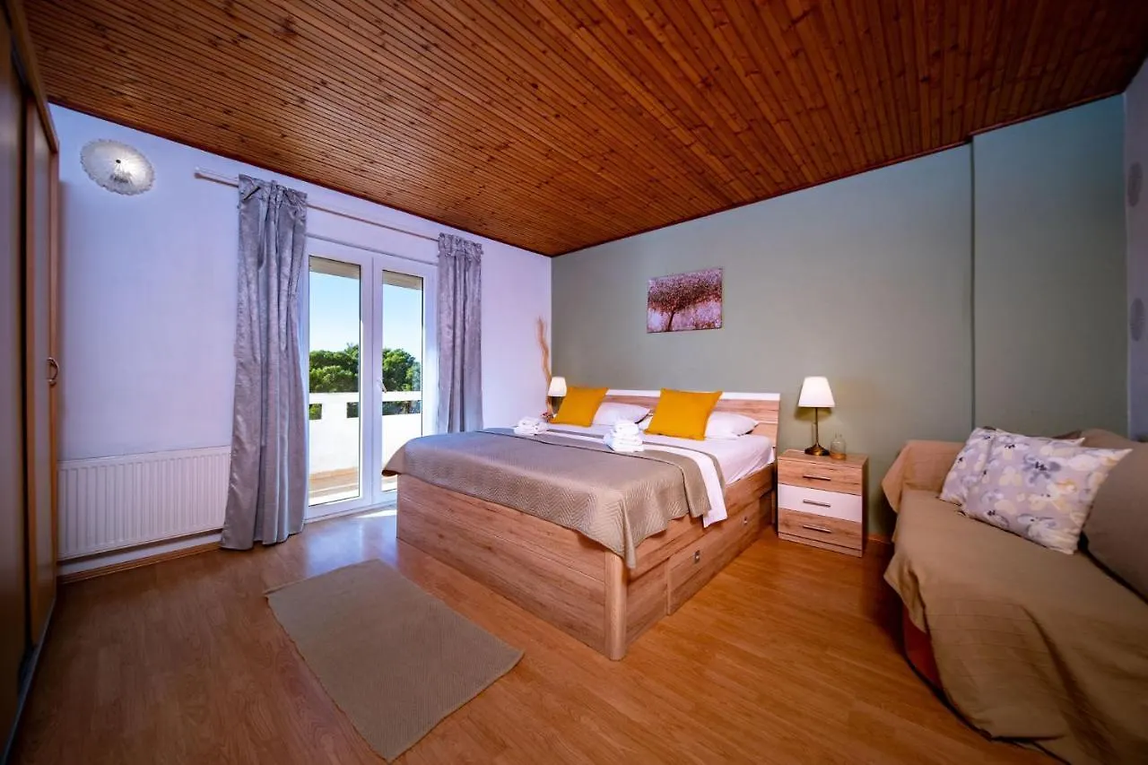 Apartments Nada Banjol Croatia