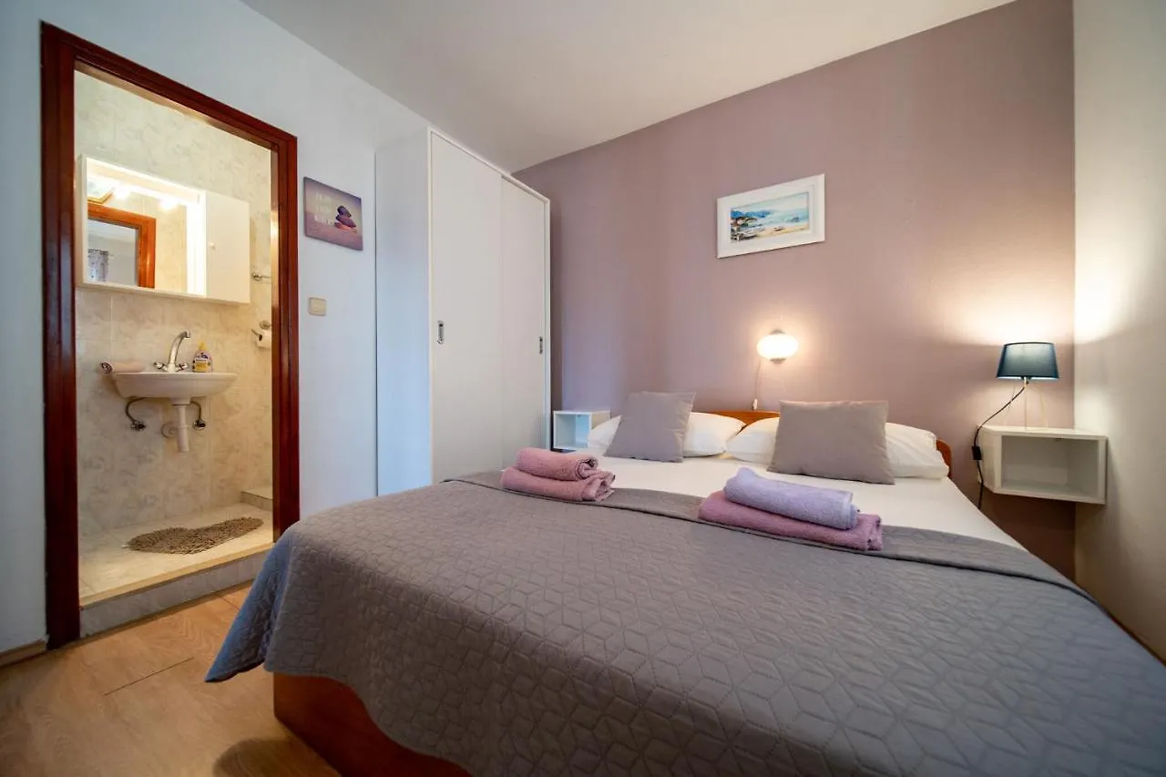 Apartments Nada Banjol Croatia